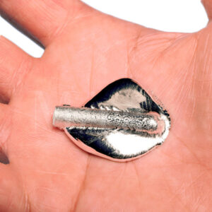 Melting Gallium Metal melts on hand at body temperature